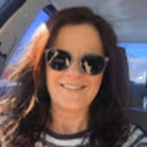 Meet your Posher, Clarissa